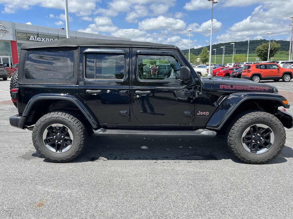 Used 2018 Jeep Wrangler Unlimited Rubicon 4x4 SUV
