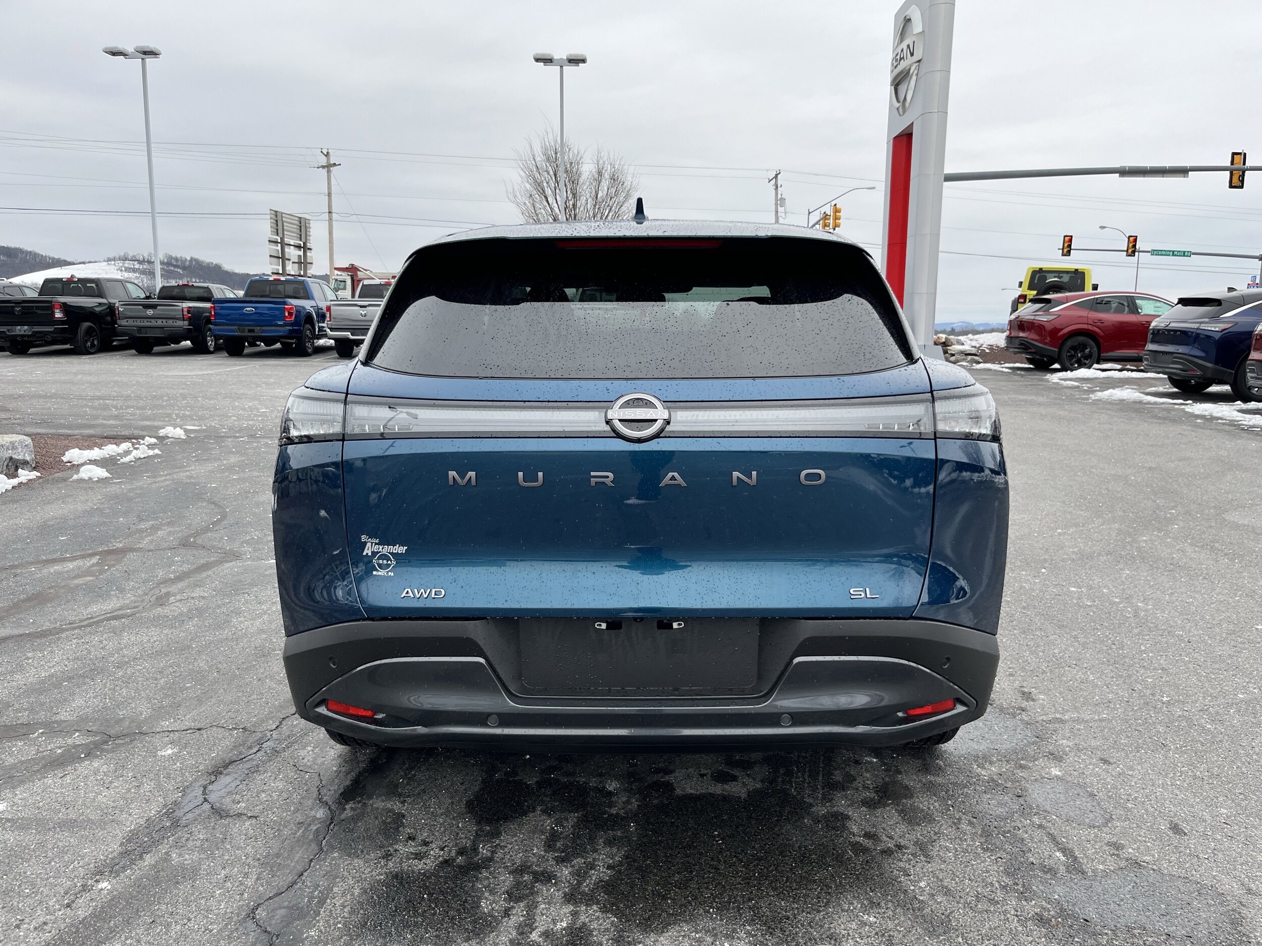 2025 Nissan Murano SL photo 2