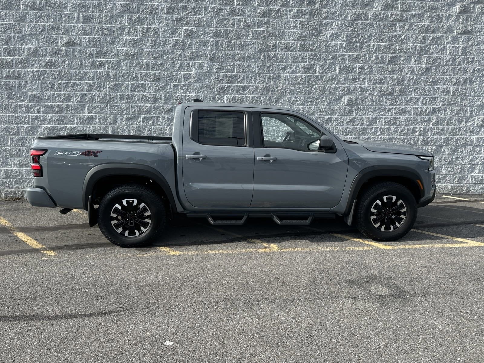 Used 2023 Nissan Frontier PRO-4X with VIN 1N6ED1EK7PN635480 for sale in Muncy, PA