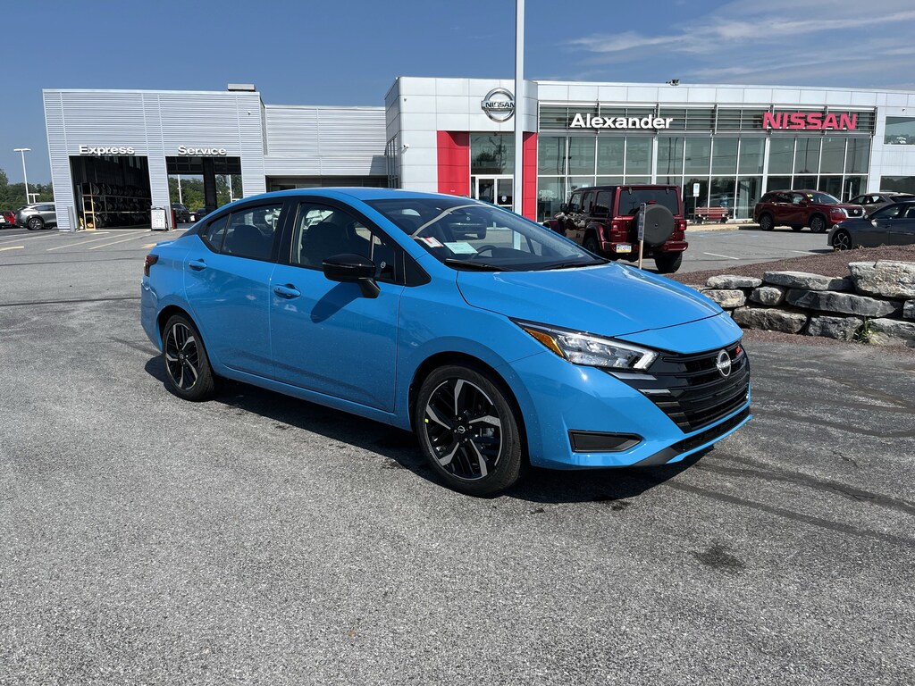 New 2025 Nissan Versa SR Sedan