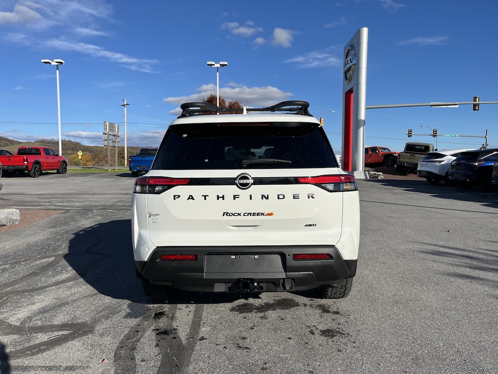 New 2025 Nissan Pathfinder Rock Creek SUV