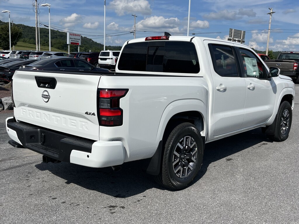 New 2026 Nissan Frontier SV Truck Crew Cab