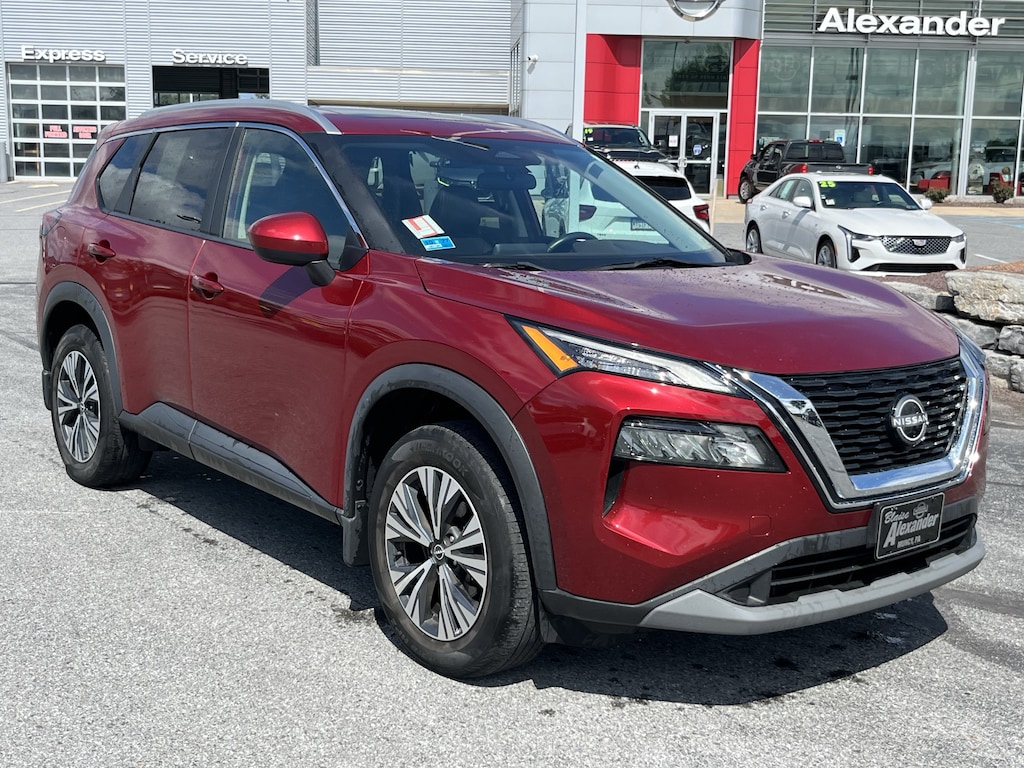 Used 2023 Nissan Rogue SV SUV