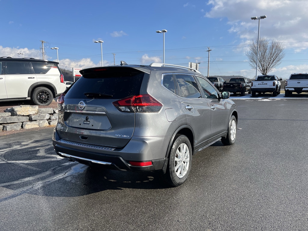 Used 2018 Nissan Rogue SV SUV