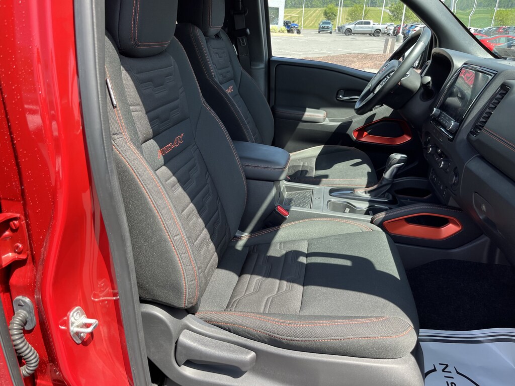 Used 2024 Nissan Frontier PRO-4X Truck Crew Cab