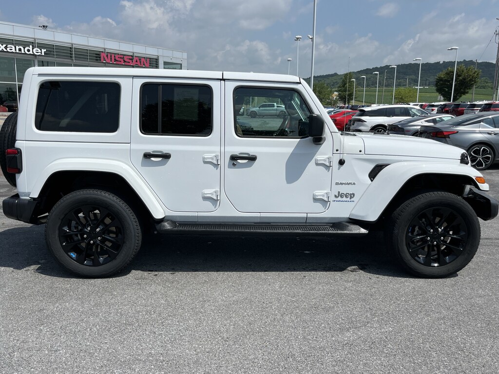Used 2023 Jeep Wrangler 4xe Sahara SUV