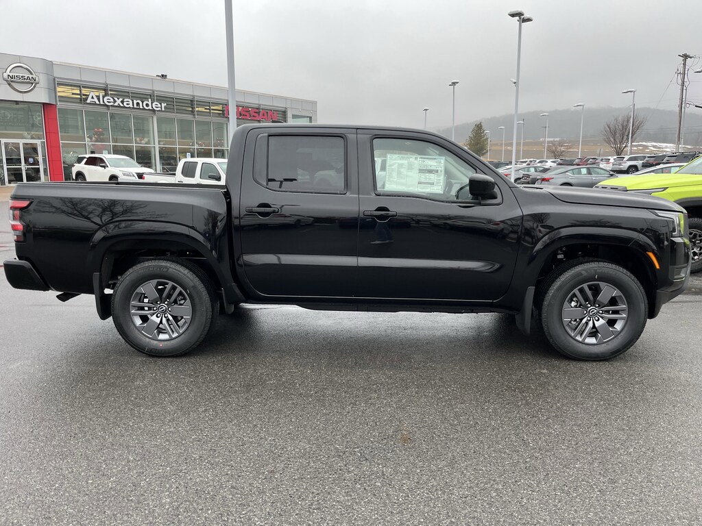 New 2026 Nissan Frontier SV Truck Crew Cab