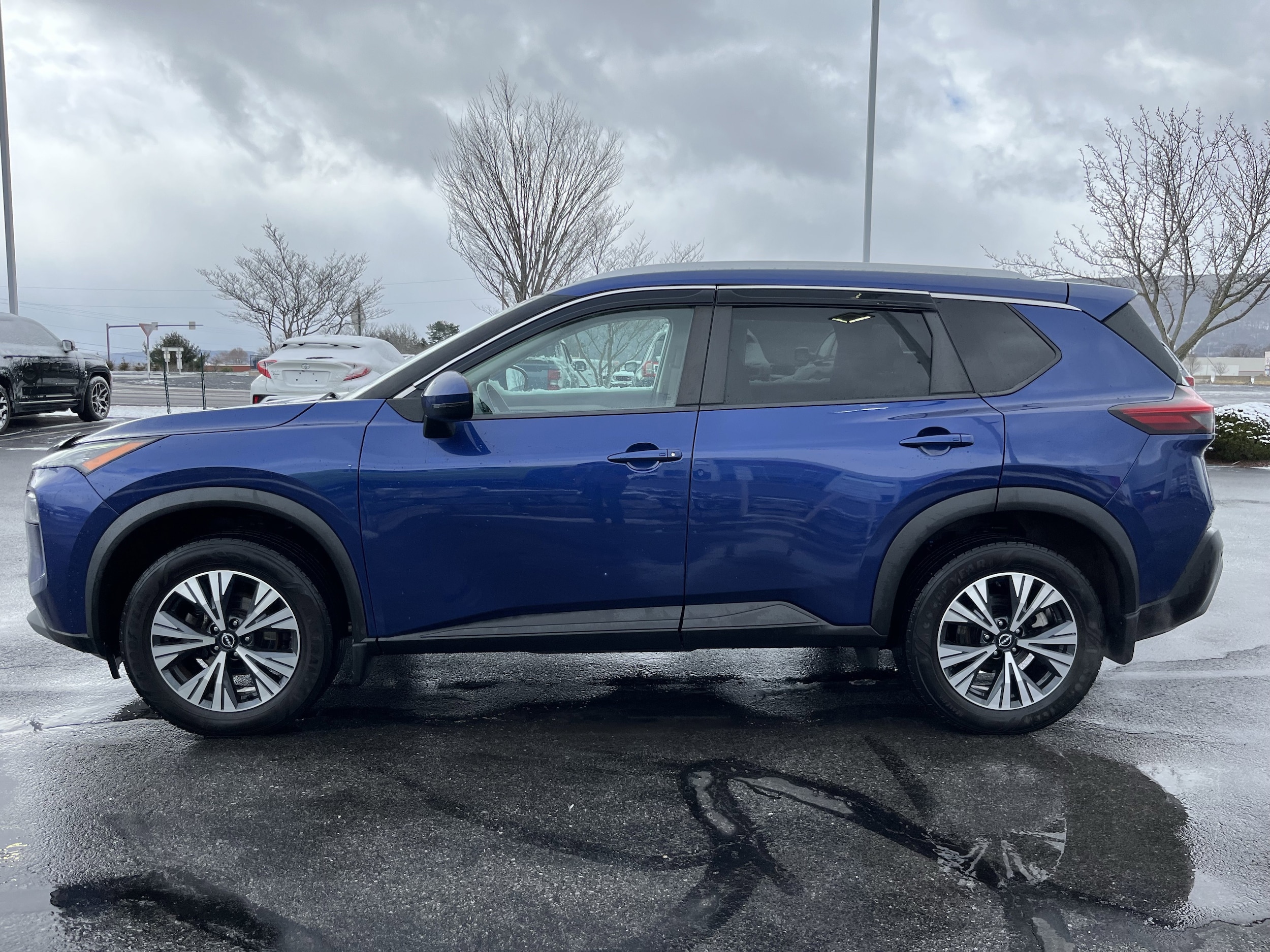 Used 2022 Nissan Rogue SV with VIN 5N1BT3BBXNC704353 for sale in Montoursville, PA