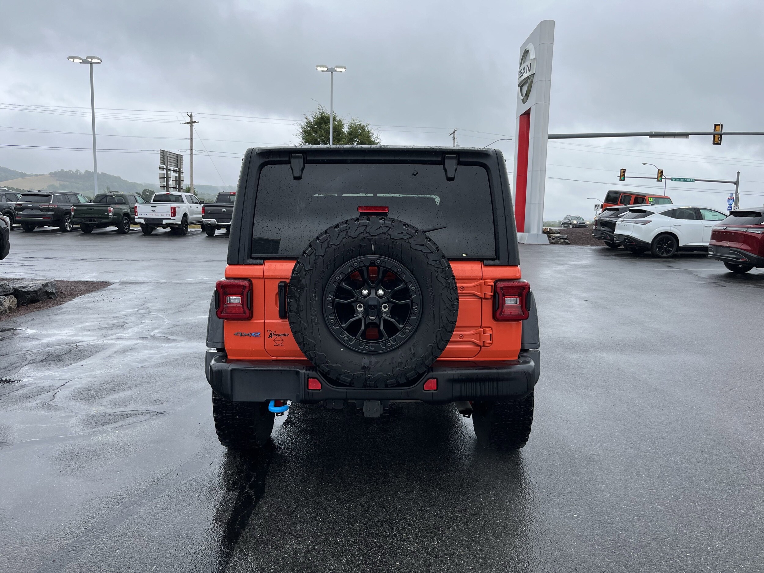 2023 Jeep Wrangler 4xe Rubicon Anniversary Edition photo 4