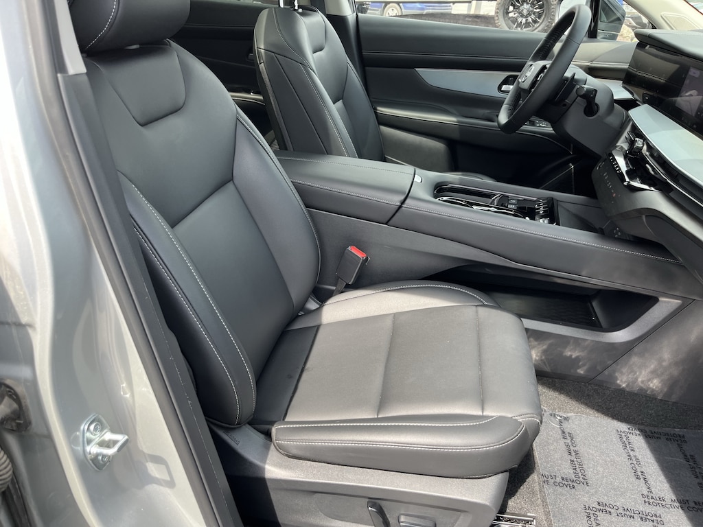 Used 2025 Nissan Murano SL SUV