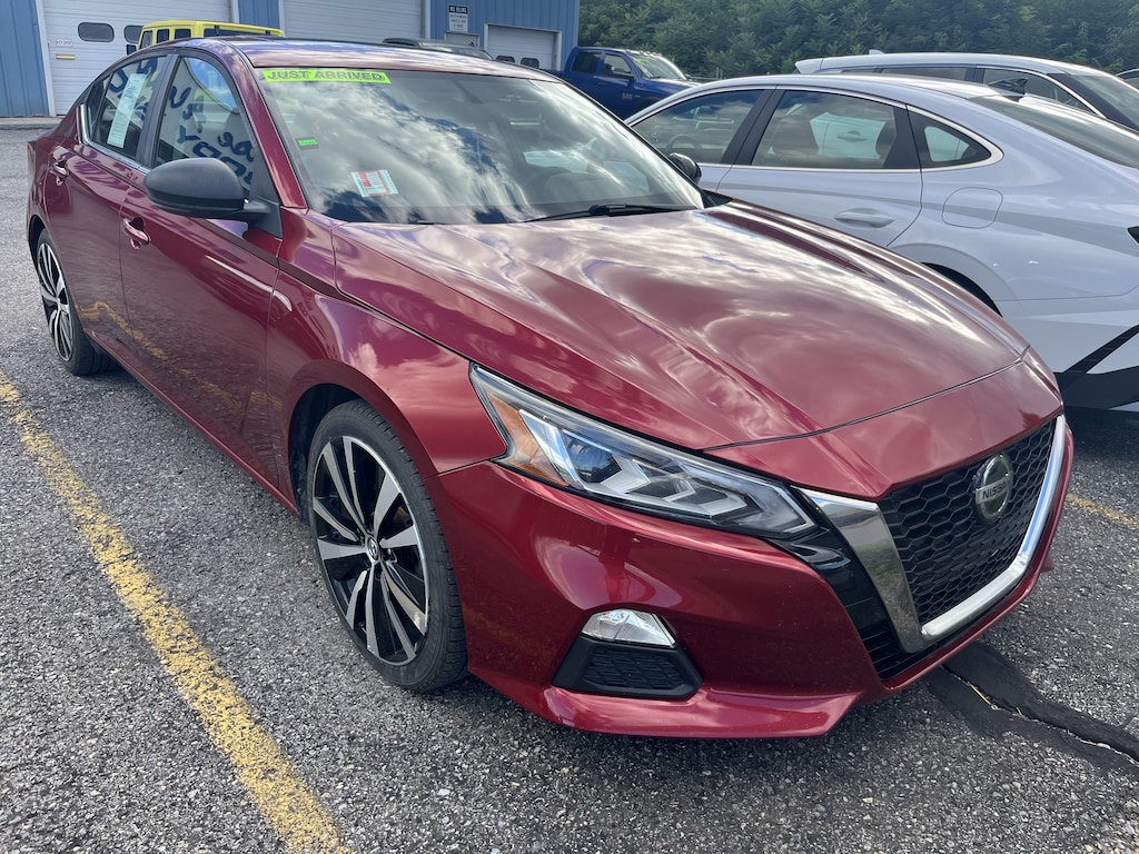 Used 2019 Nissan Altima 2.5 SR Sedan
