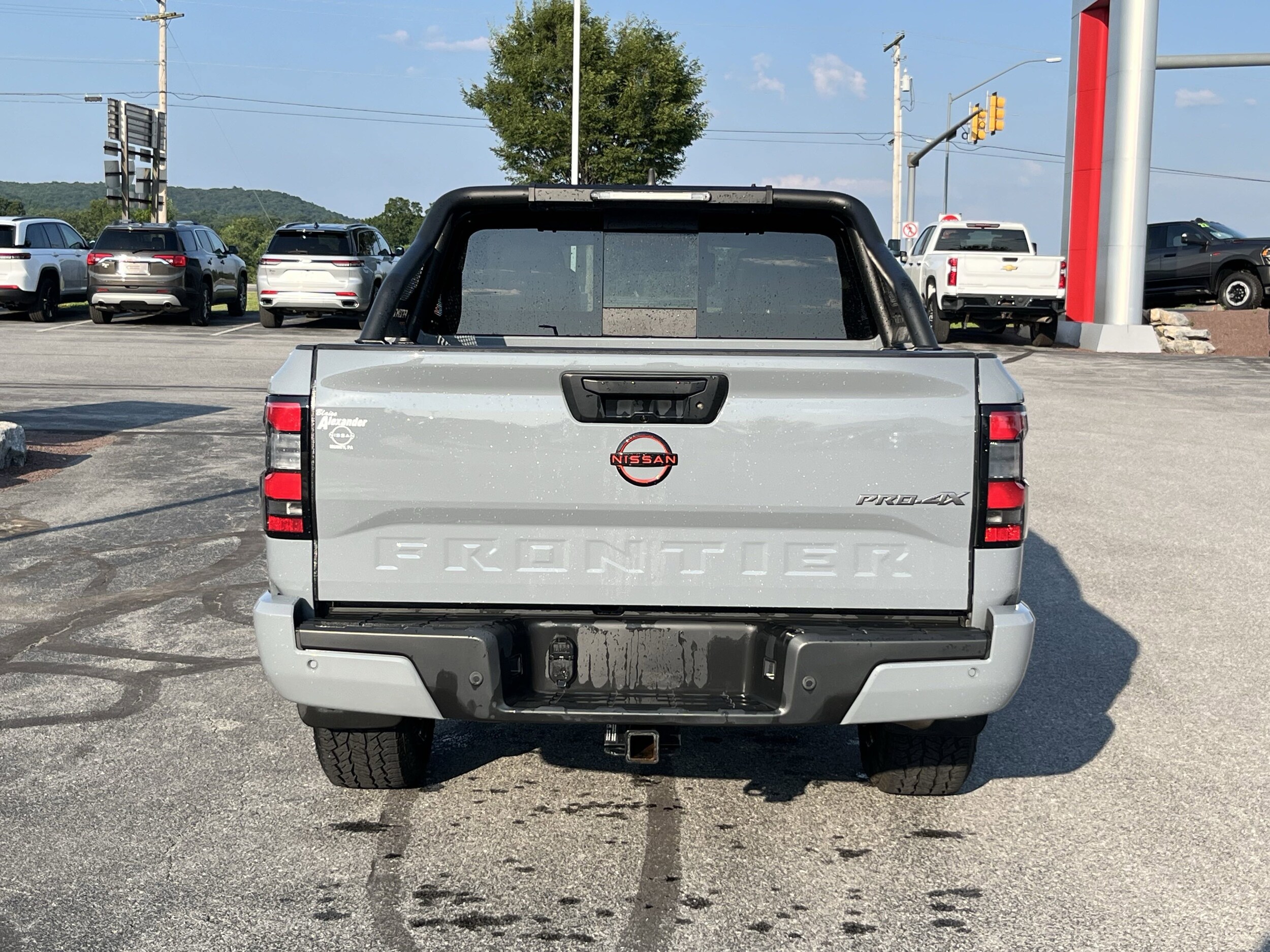 2023 Nissan Frontier Crew Cab PRO-4X photo 4