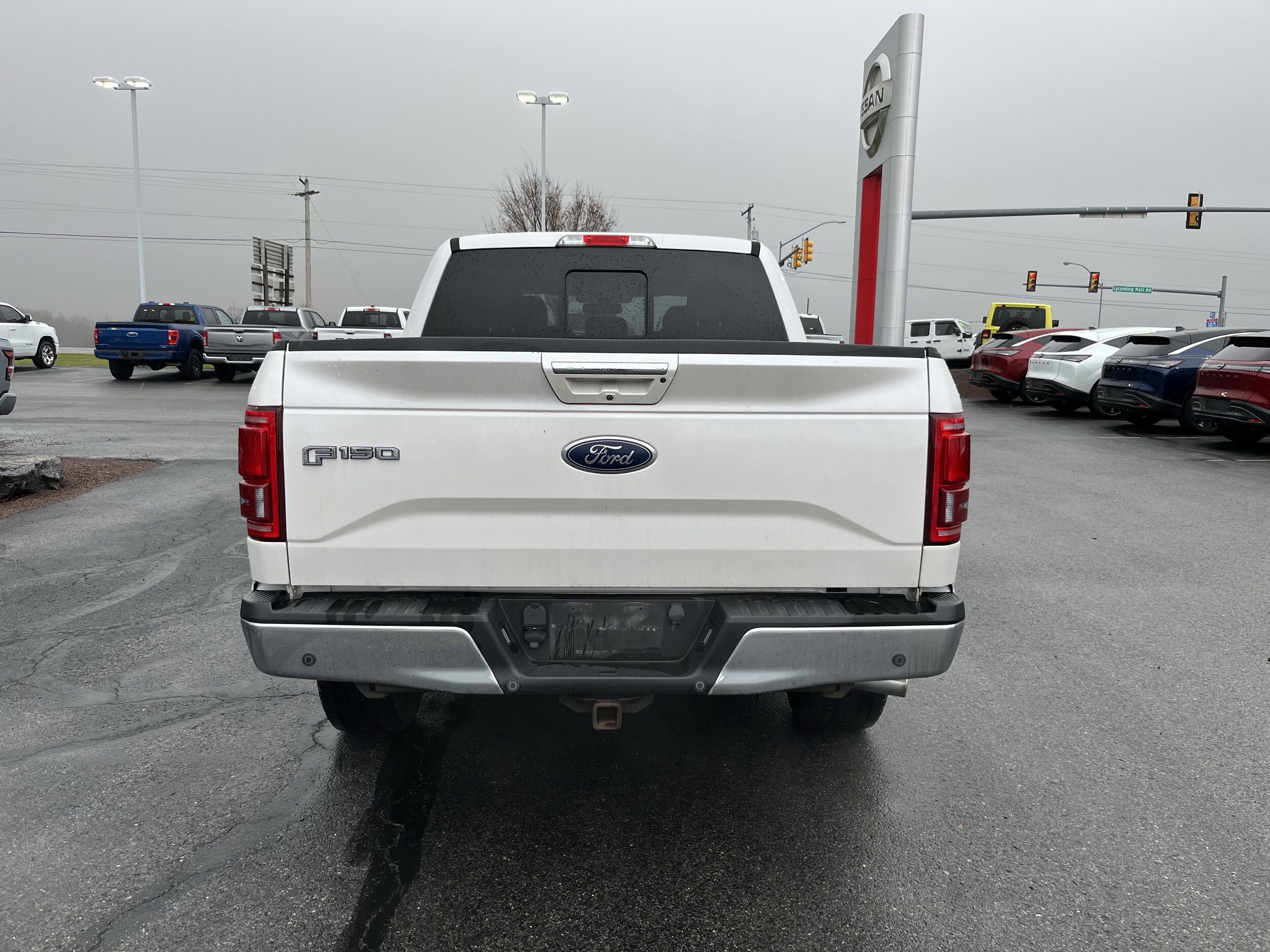 2017 Ford F-150 Lariat photo 4