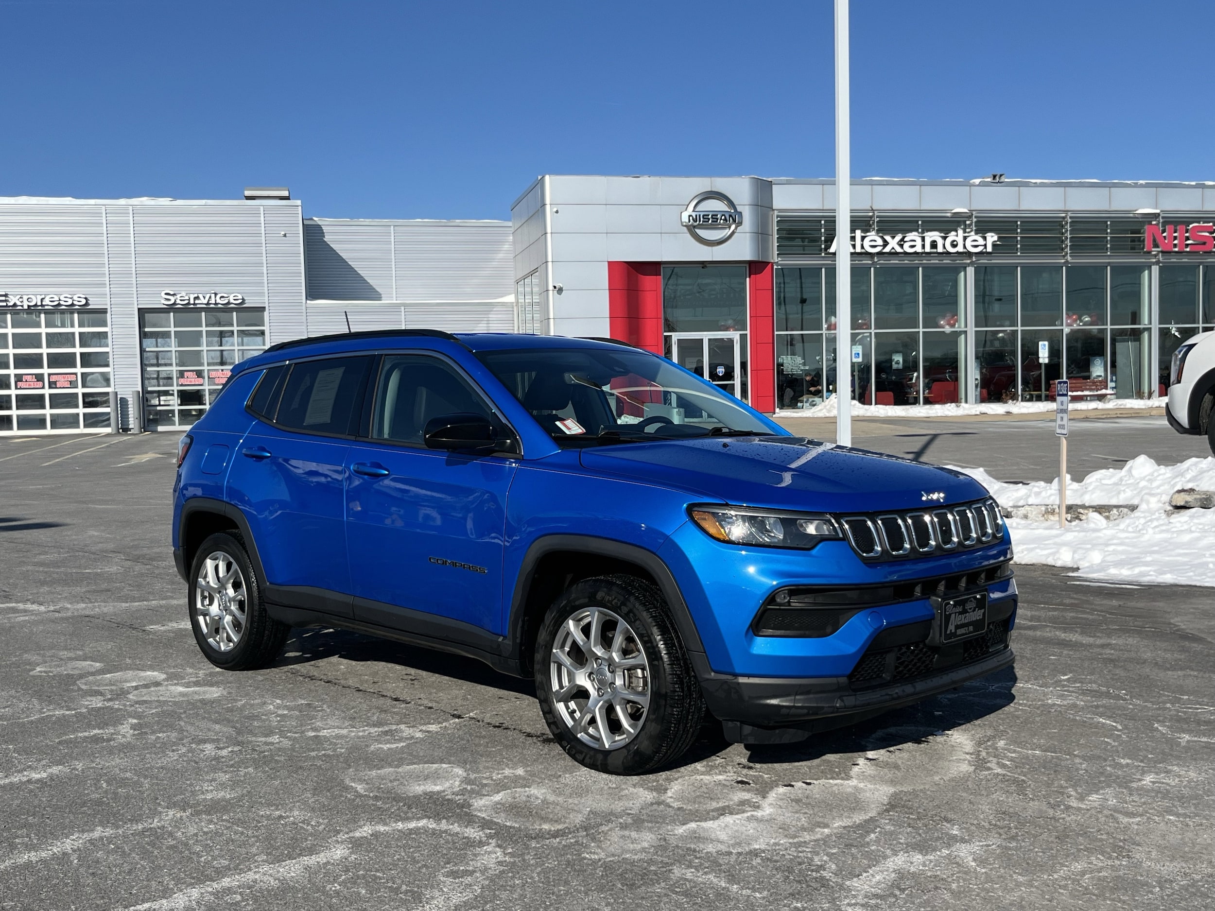 2022 Jeep Compass Latitude Lux