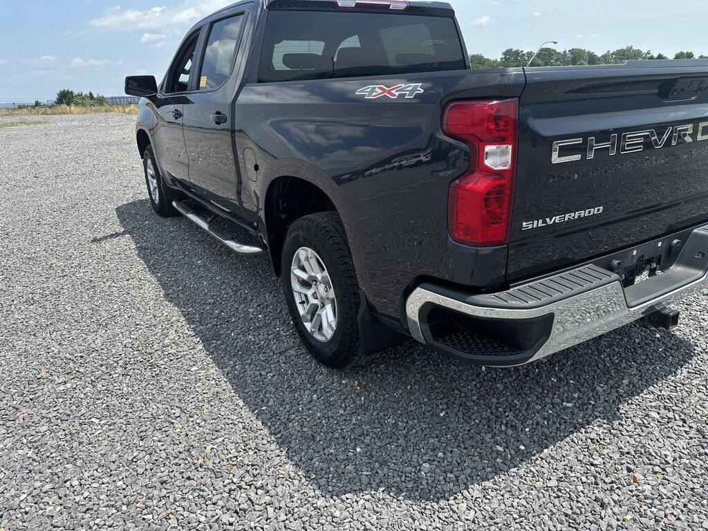 Used 2023 Chevrolet Silverado 1500 LT Truck Crew Cab