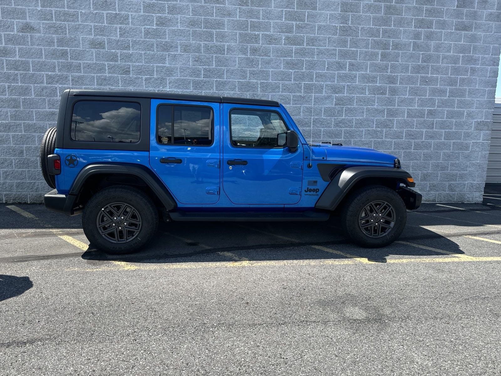 Used 2021 Jeep Wrangler Unlimited Freedom with VIN 1C4HJXDN9MW652827 for sale in Muncy, PA