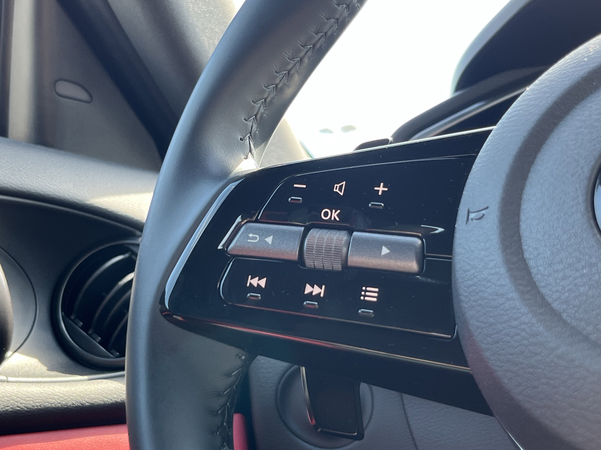 2024 Nissan Z Performance - Photo 23