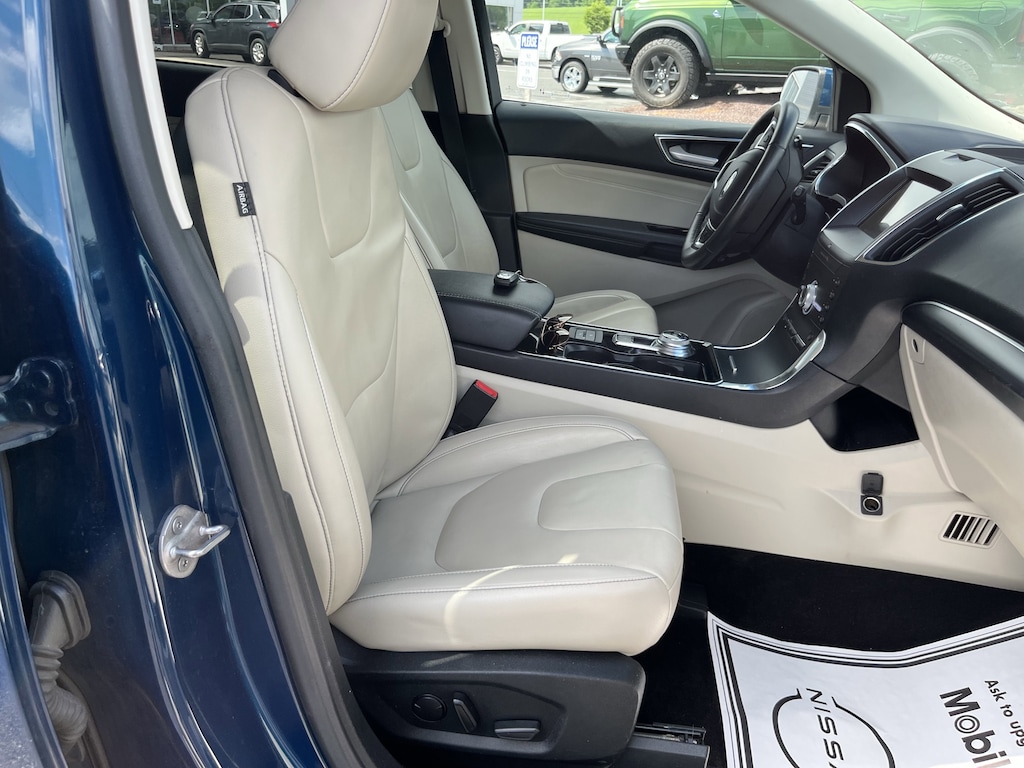 Used 2020 Ford Edge Titanium SUV