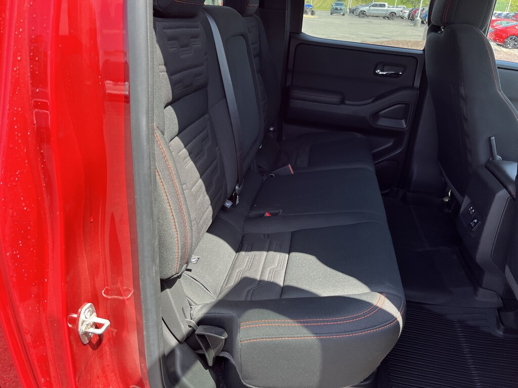Used 2024 Nissan Frontier PRO-4X Truck Crew Cab