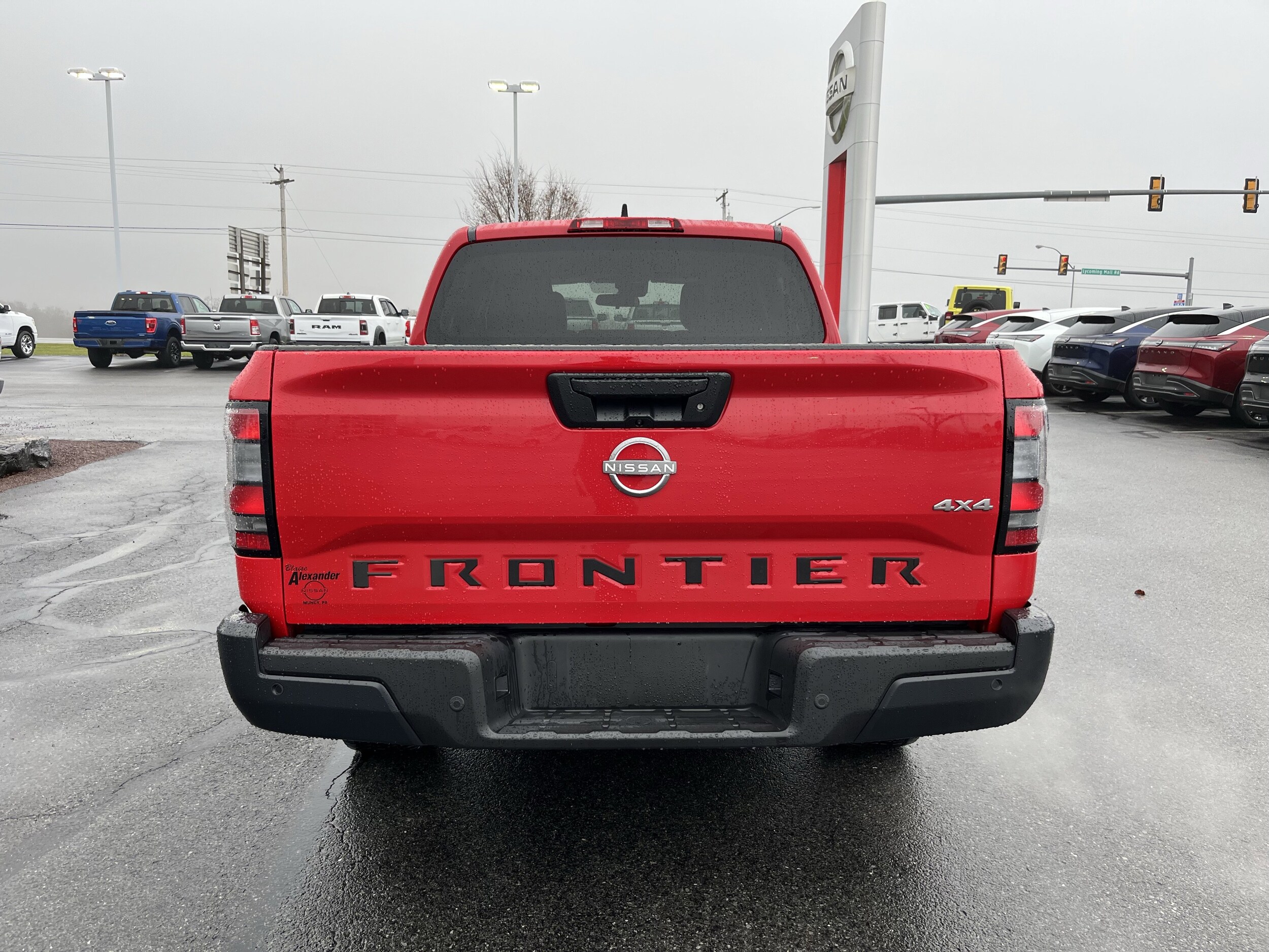 2022 Nissan Frontier S photo 4