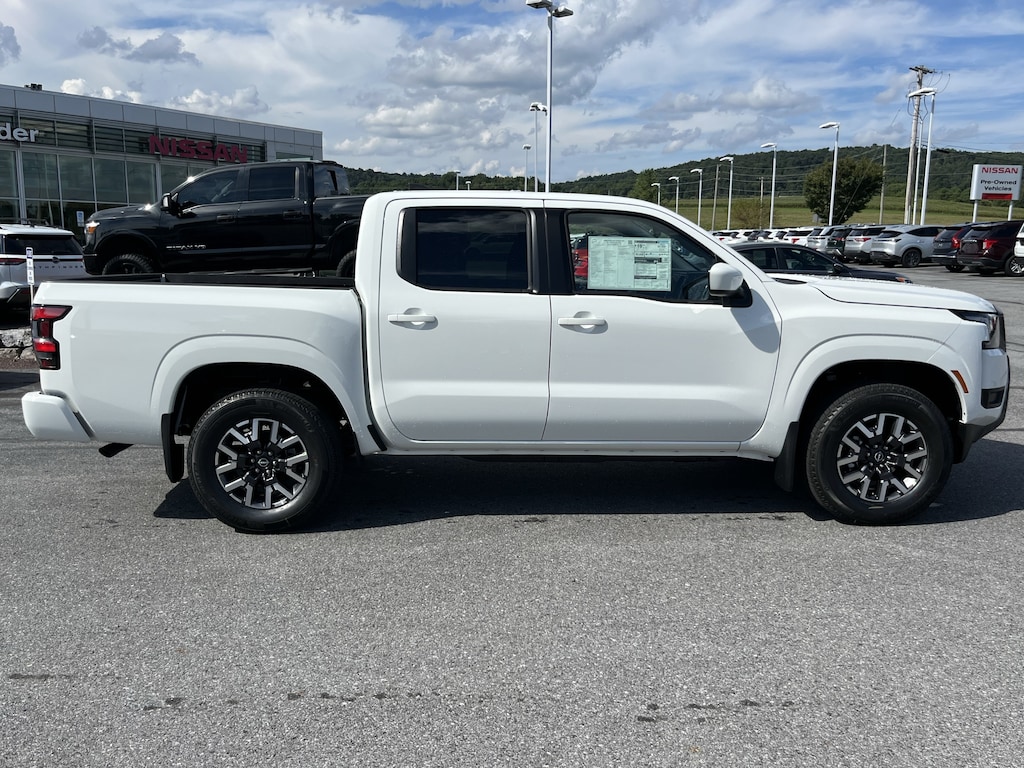 New 2026 Nissan Frontier SV Truck Crew Cab