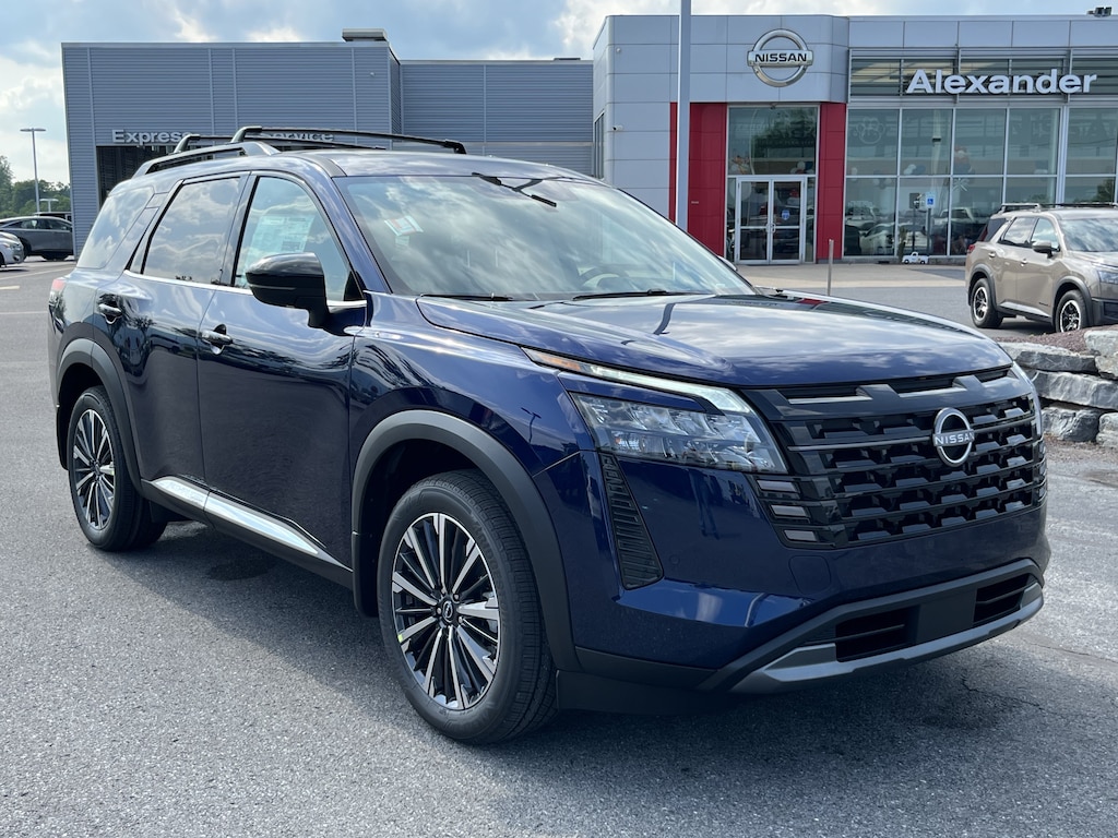 New 2026 Nissan Pathfinder Platinum SUV