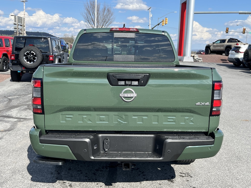 New 2026 Nissan Frontier SV Truck Crew Cab