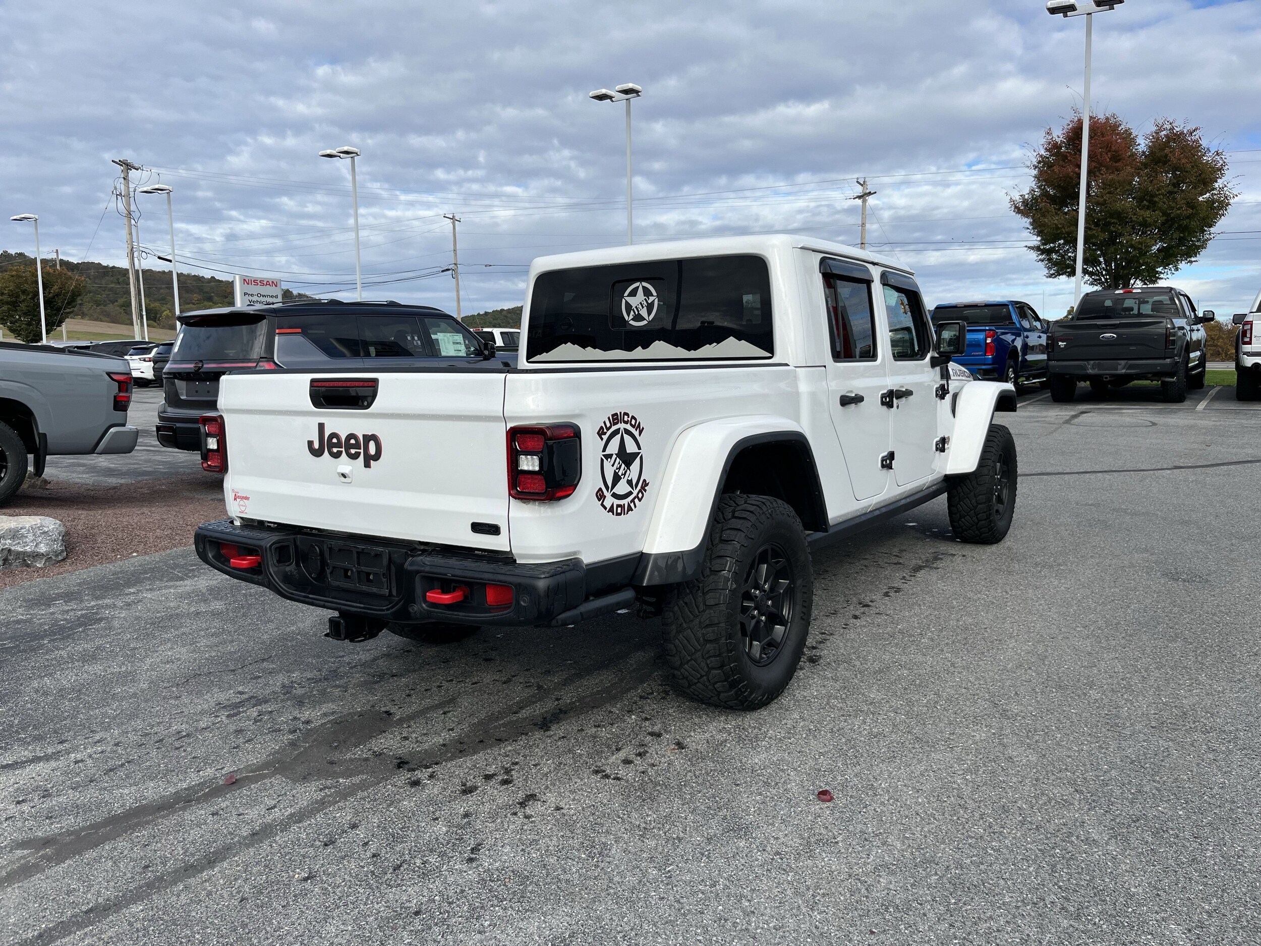 2020 Jeep Gladiator Rubicon photo 3