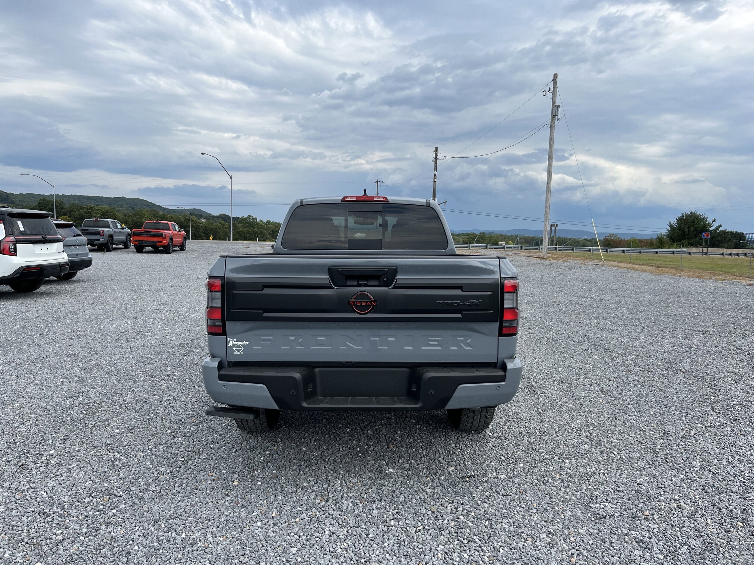 2025 Nissan Frontier PRO-4X photo 4