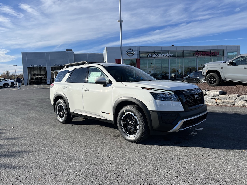 New 2025 Nissan Pathfinder Rock Creek SUV