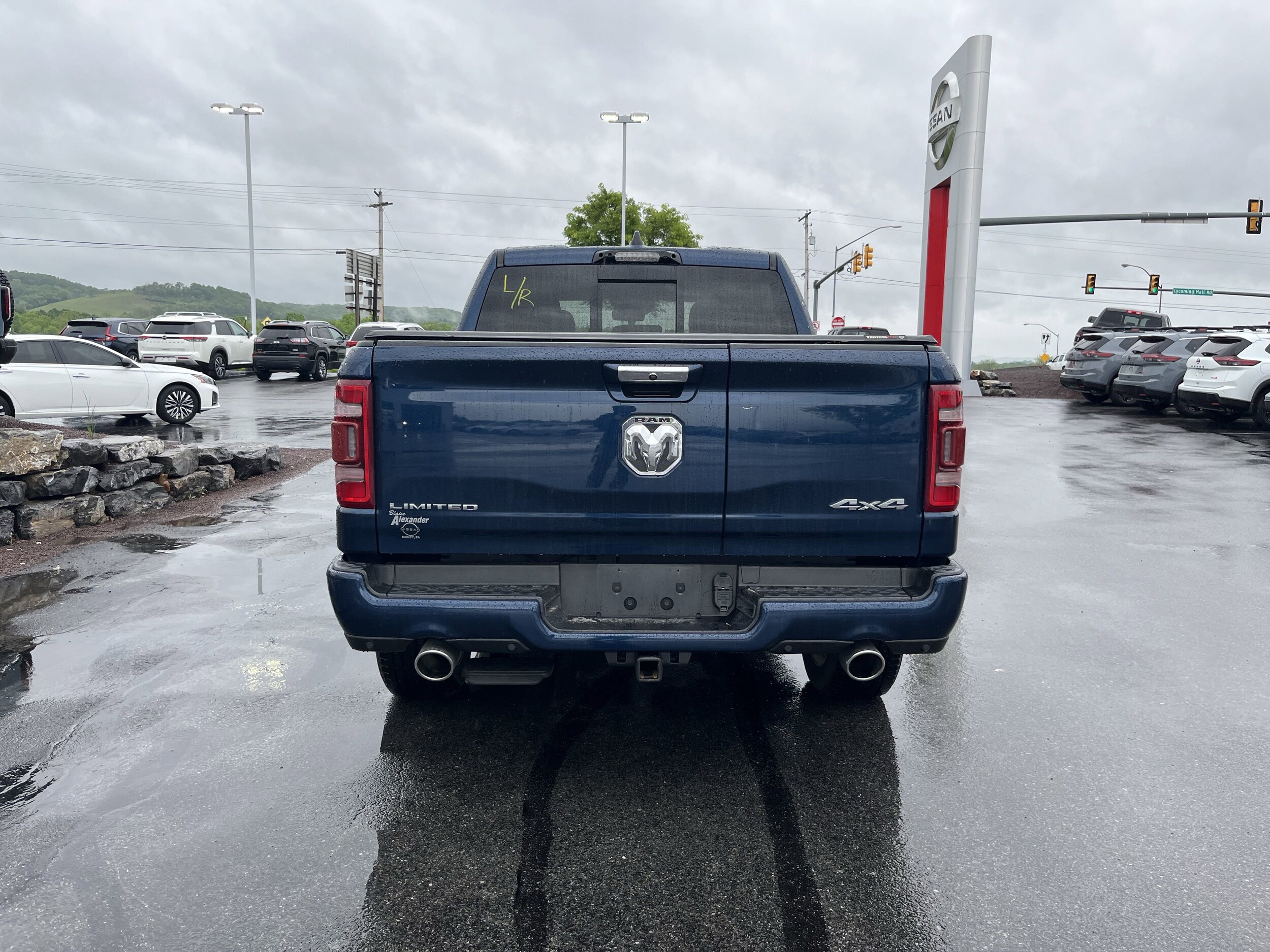 2022 Ram 1500 Limited photo 4