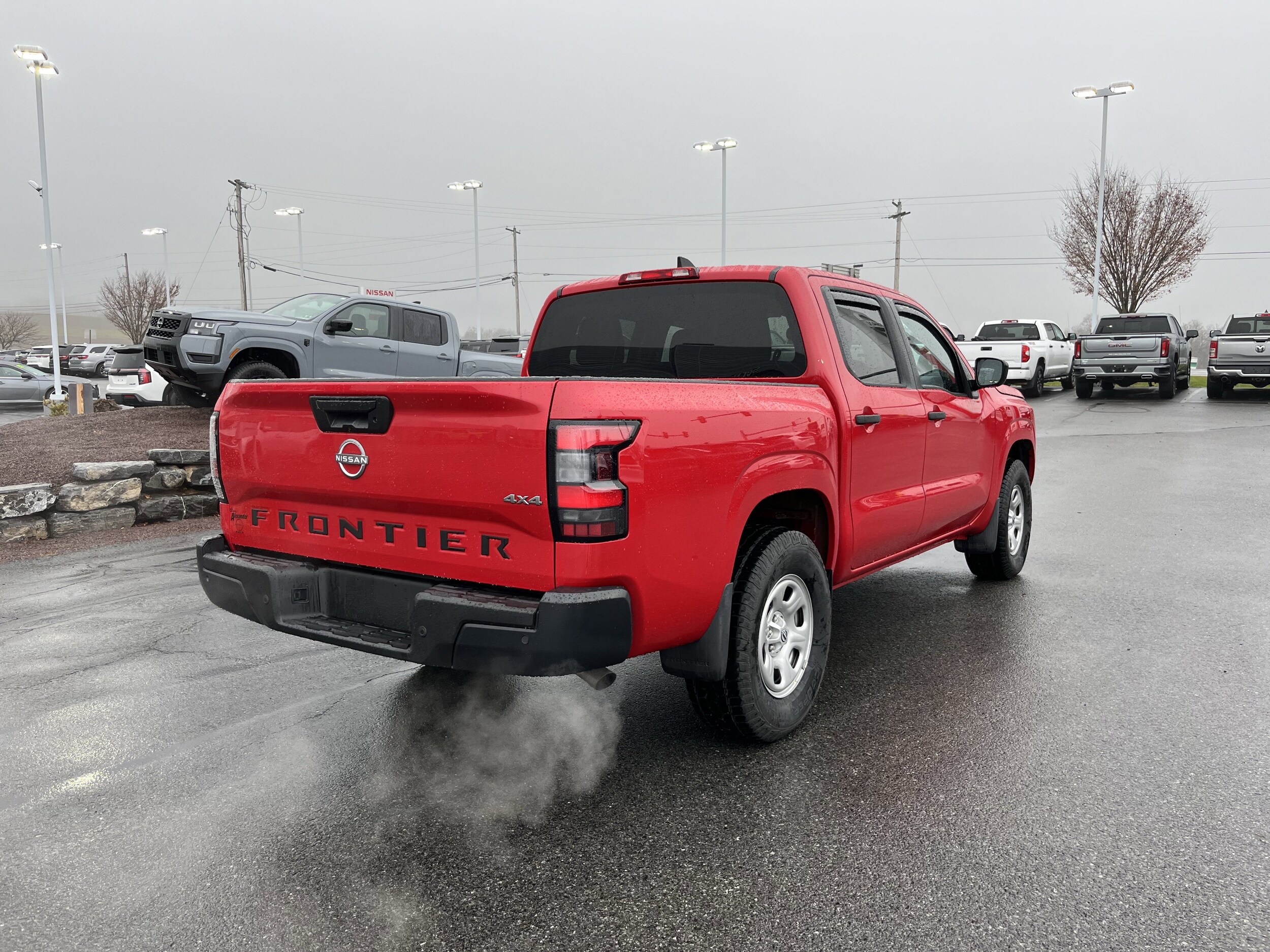 2022 Nissan Frontier S photo 3