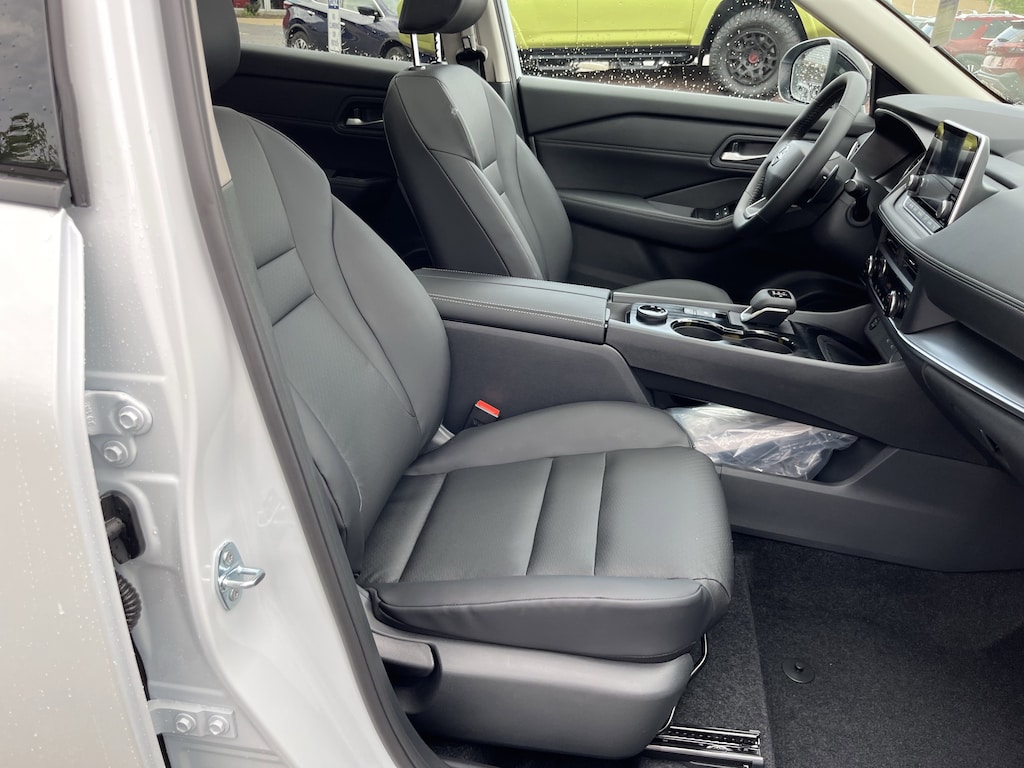 New 2026 Nissan Rogue Dark Armor SUV