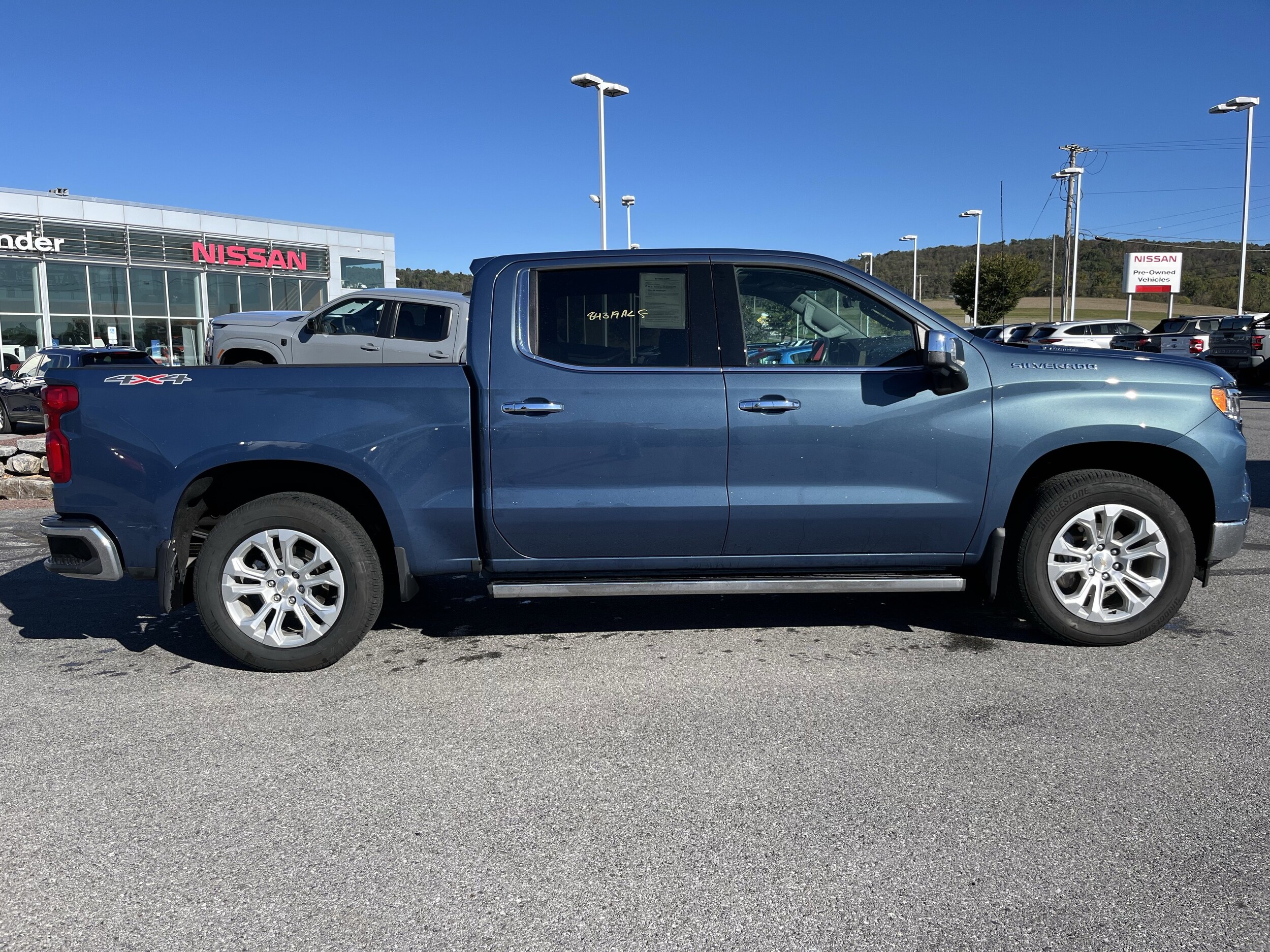 2024 Chevrolet Silverado 1500 LTZ photo 2