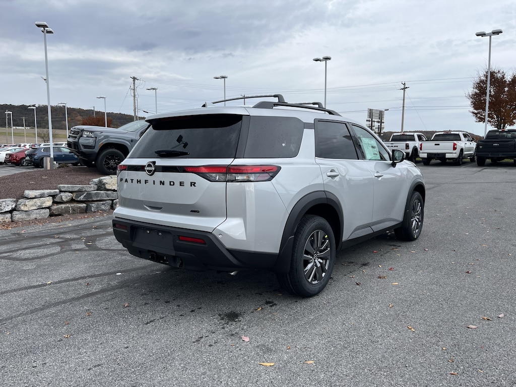 New 2025 Nissan Pathfinder SV SUV