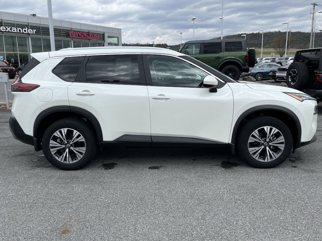 Used 2023 Nissan Rogue SV SUV
