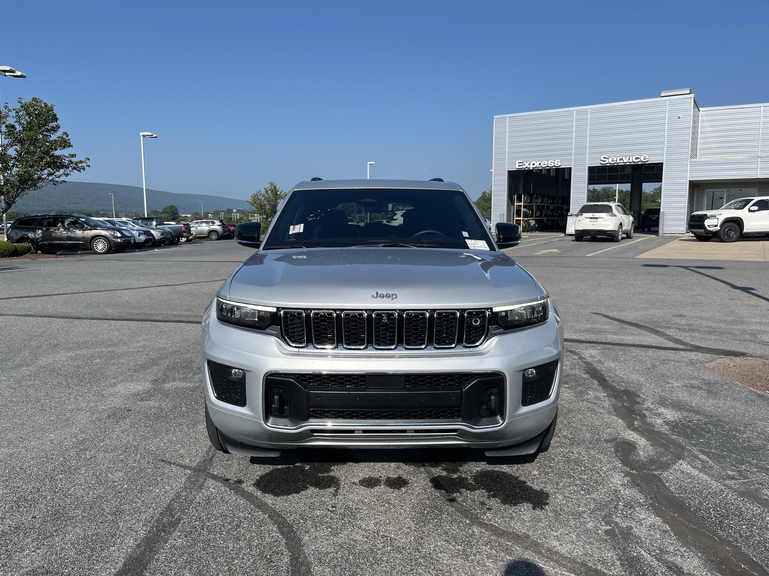 2024 Jeep Grand Cherokee Overland 4xe - Photo 9