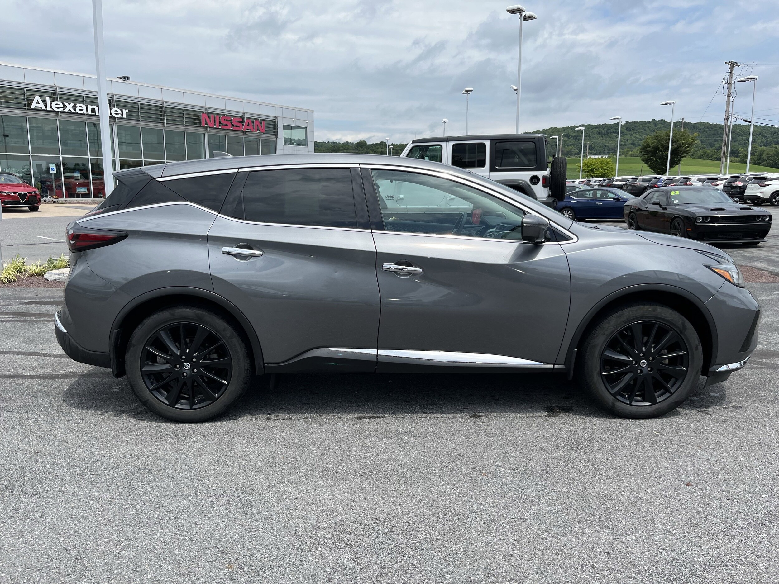 2021 Nissan Murano SL photo 2