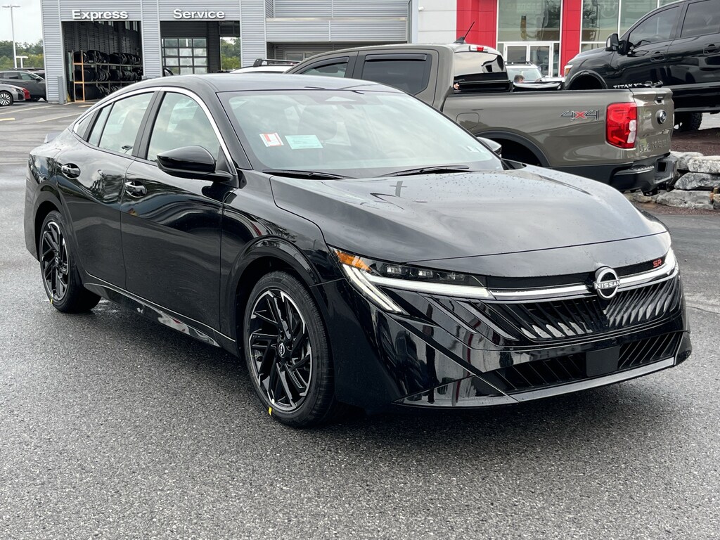 New 2027 Nissan Sentra SR Sedan