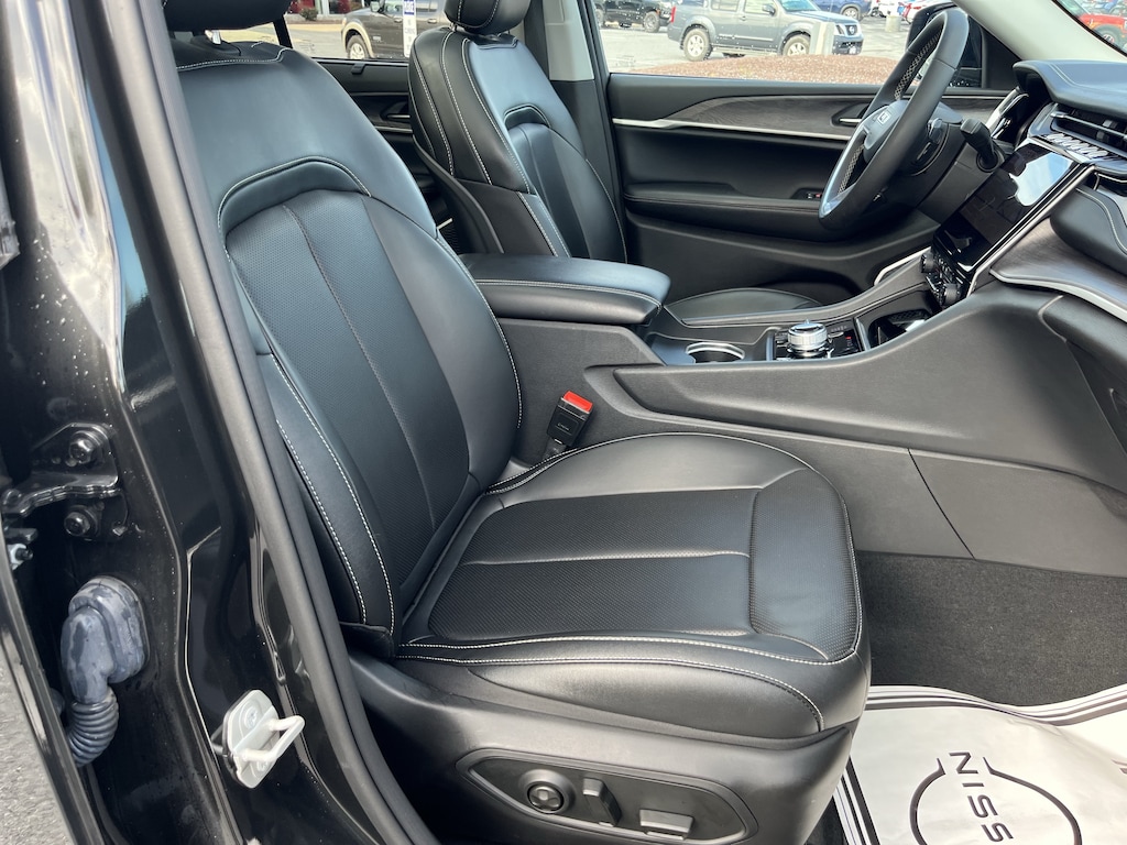 Used 2023 Jeep Grand Cherokee 4xe Base SUV