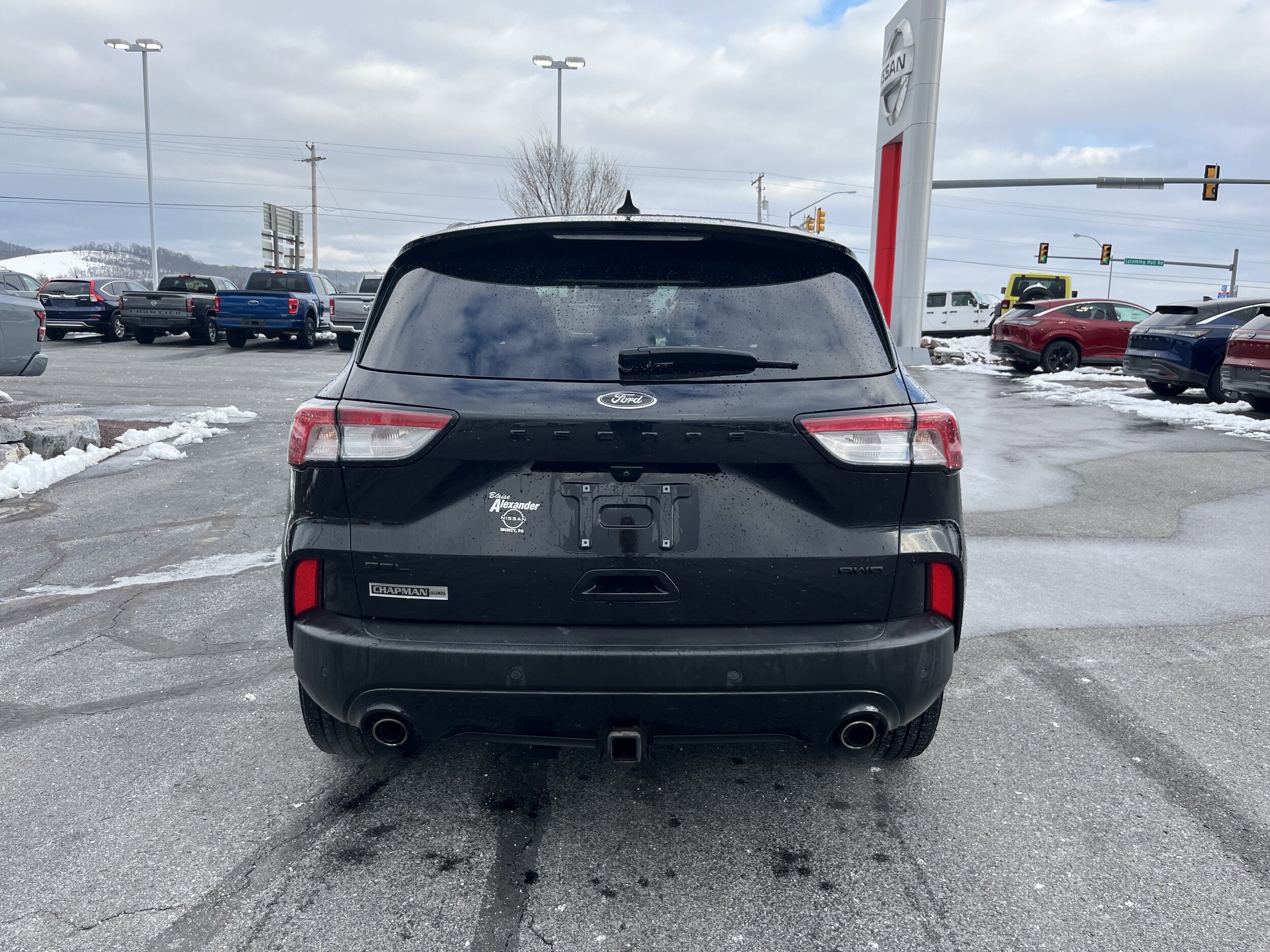 2021 Ford Escape SEL photo 2