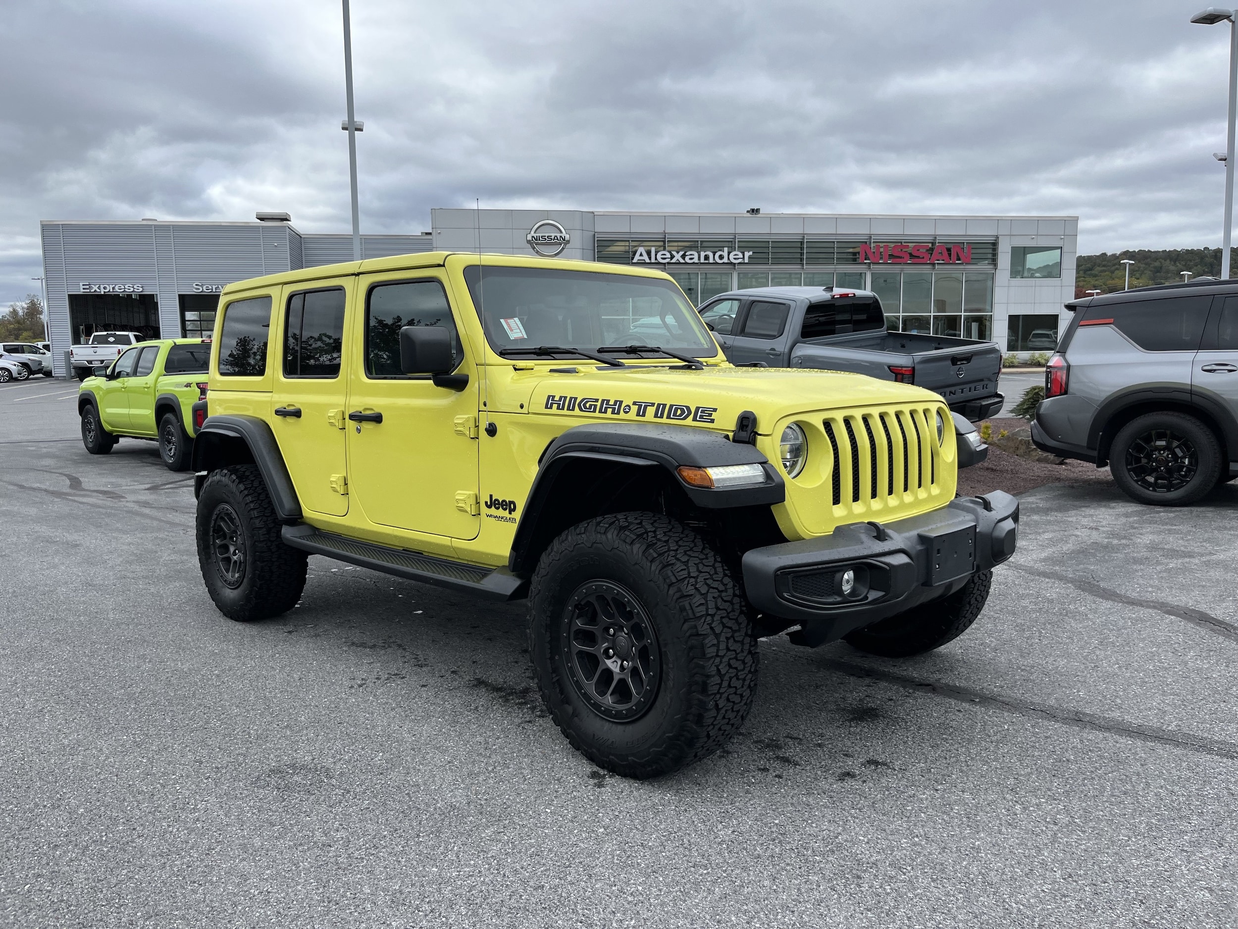 2022 Jeep Wrangler Unlimited High Tide's photo