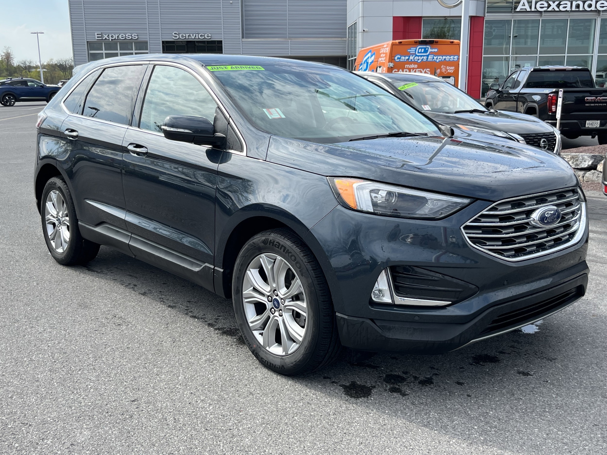 2022 Ford Edge Titanium AWD's photo