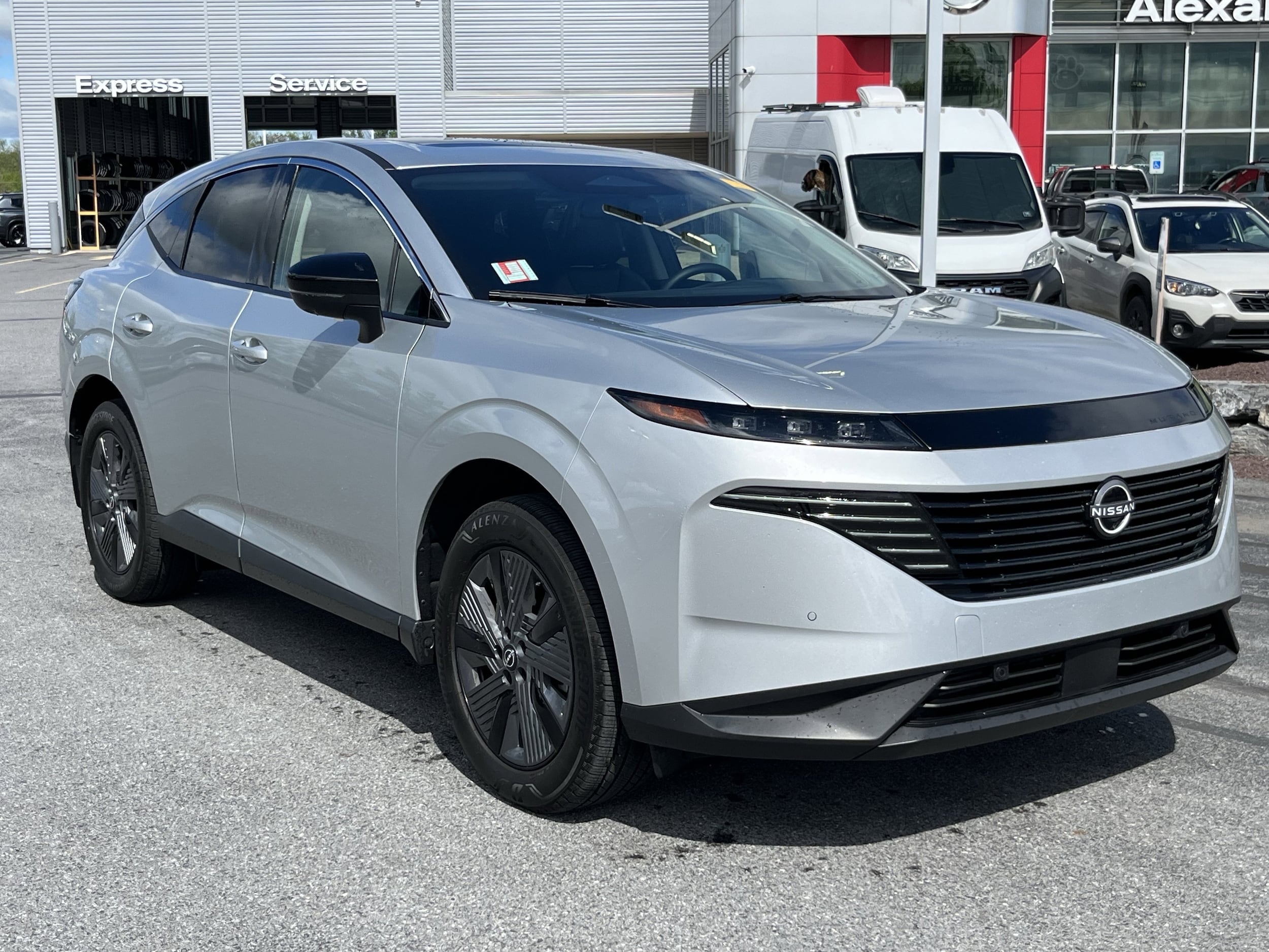 2025 Nissan Murano SL AWD's photo