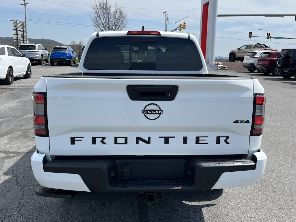 New 2026 Nissan Frontier SV Truck Crew Cab