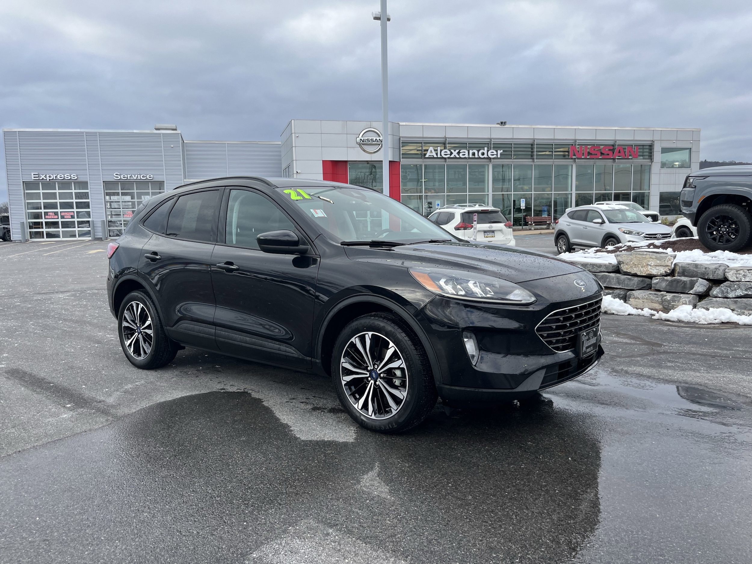 2021 Ford Escape SEL's photo