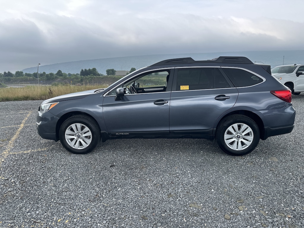 Used 2016 Subaru Outback 2.5i Premium SUV