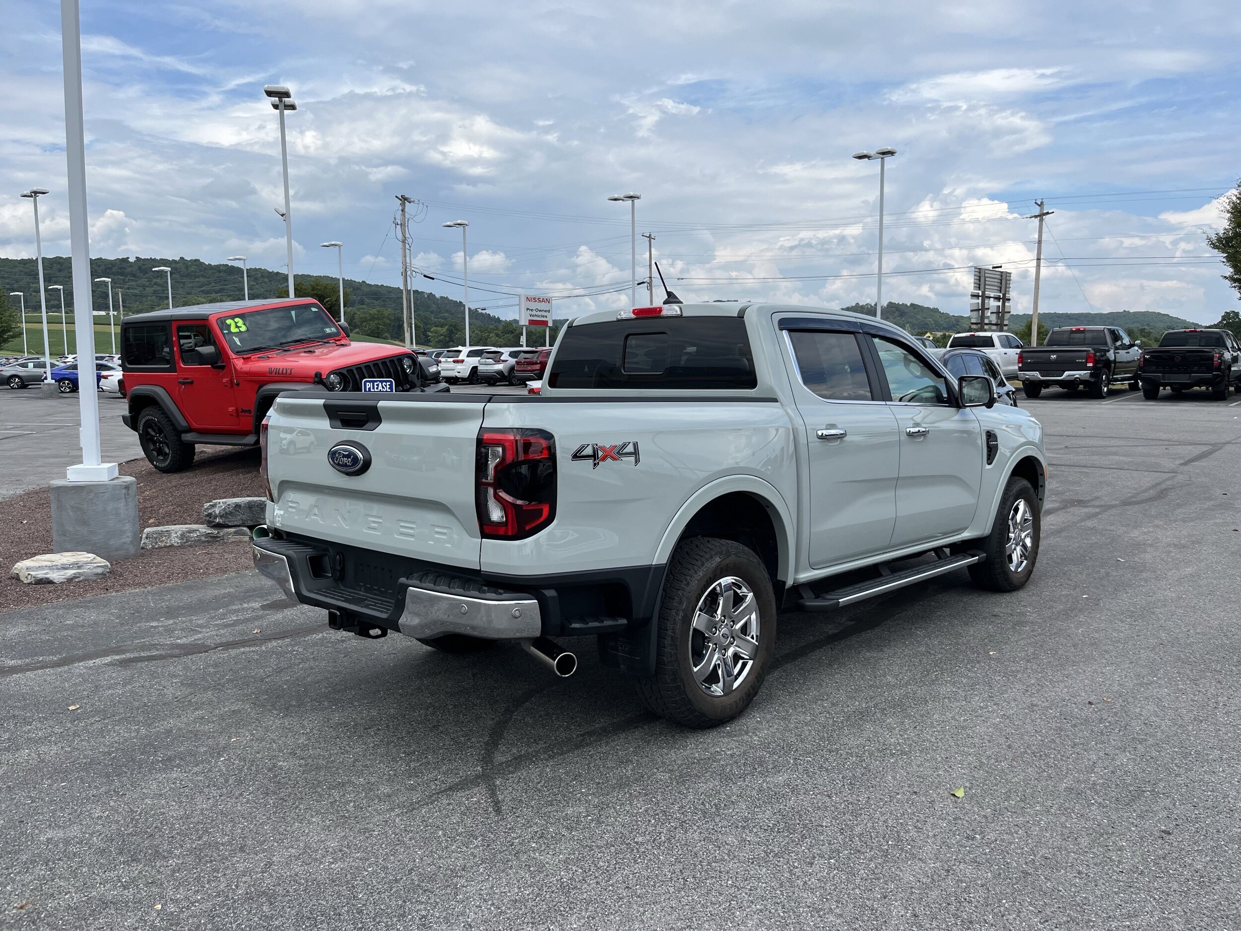 2024 Ford Ranger Lariat photo 3