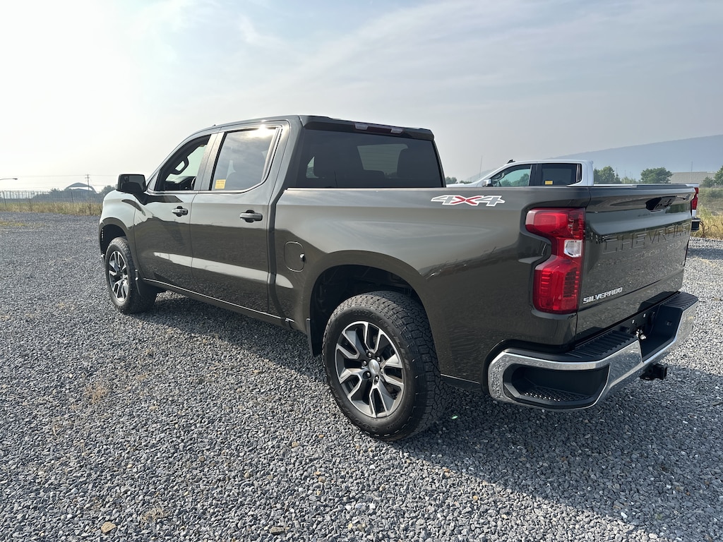 Used 2023 Chevrolet Silverado 1500 LT Truck Crew Cab