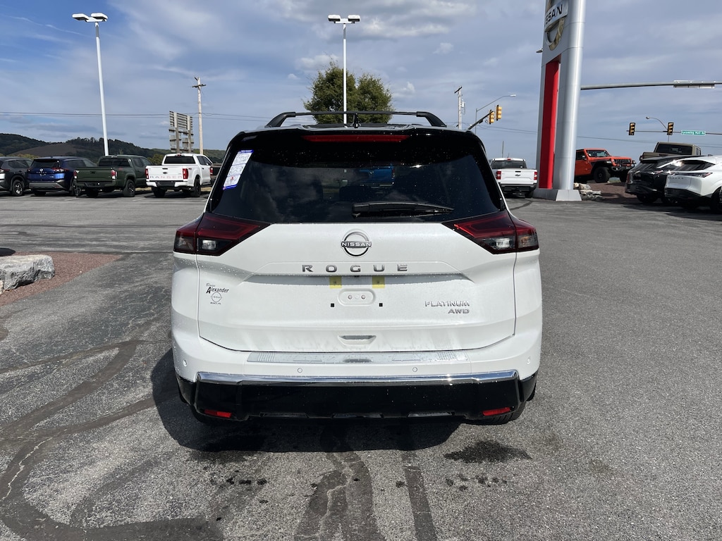 New 2026 Nissan Rogue Platinum SUV